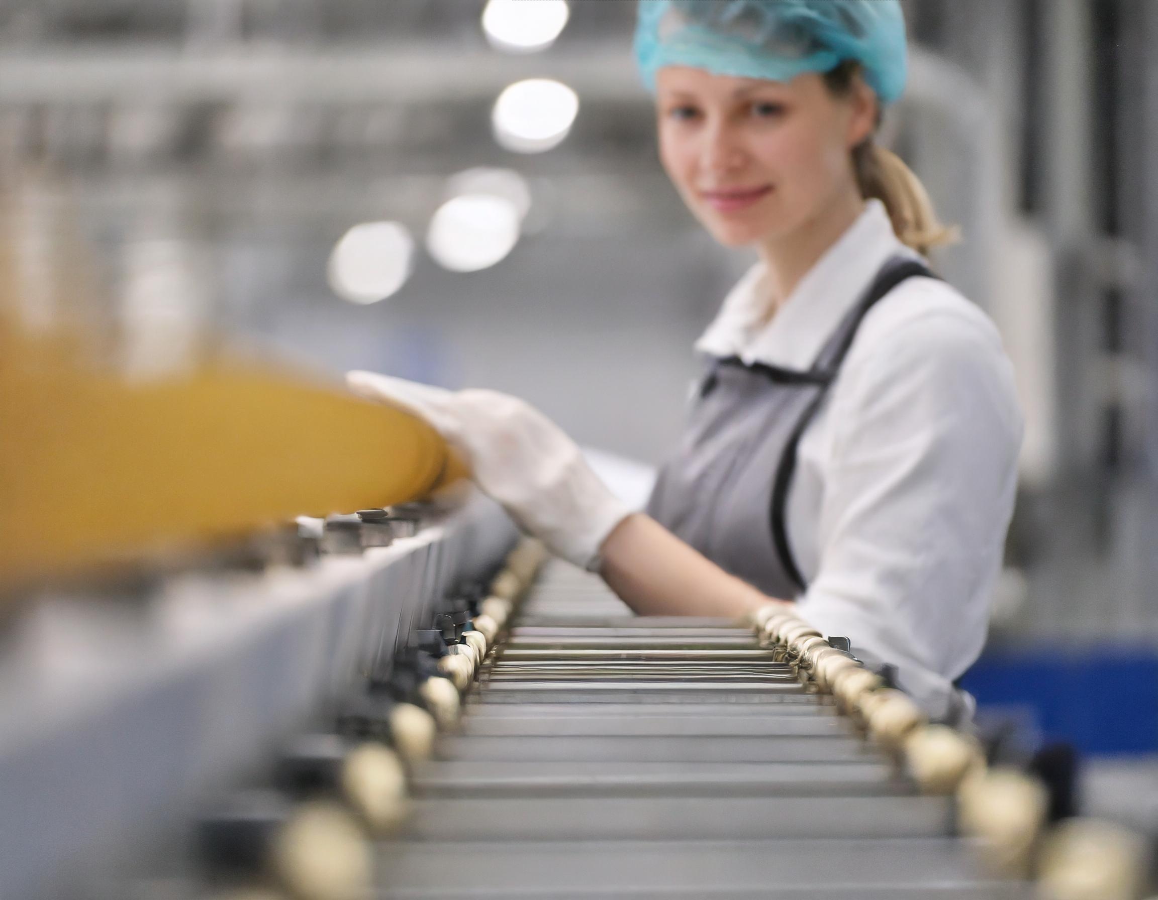 Praca w zakładach produkcyjnych