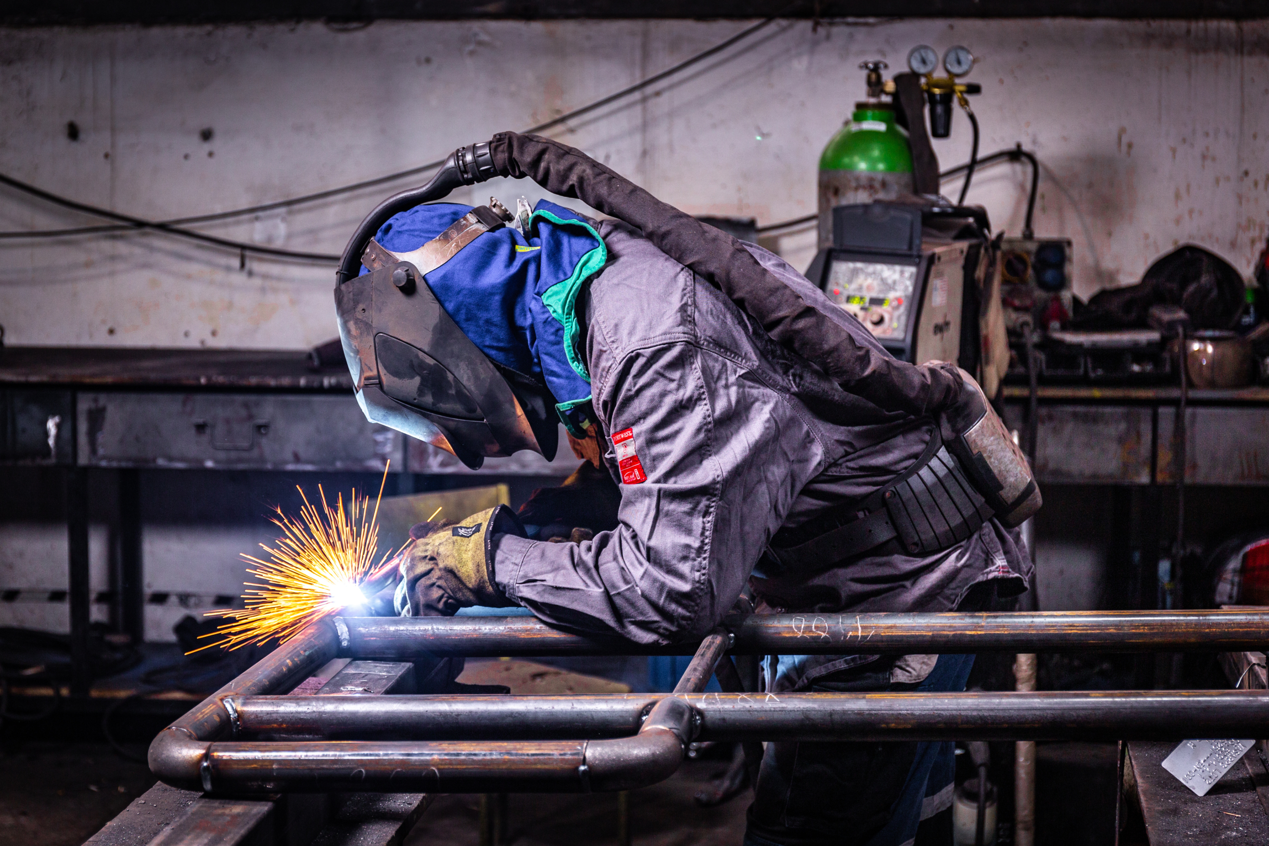 Praca w zakładach produkcyjnych